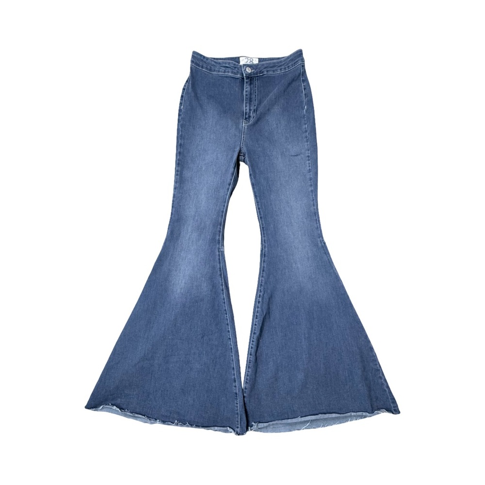We the free Float On Flare Extreme Bell Bottoms Retro Med Rinse High Rise - Picture 3 of 14